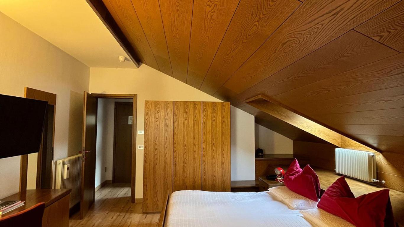 Hotel La Baita Madonna di Campiglio Exterior photo